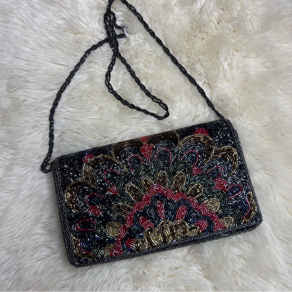 Vintage art deco style sparkling beaded formal purse/clutch - Picture 6 of 16